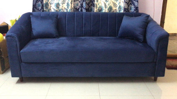 Priyanka Saxena's photo